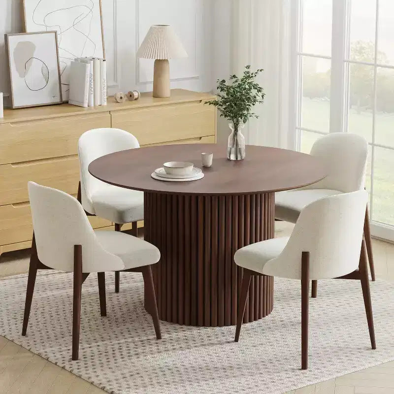 Table de salle à manger en bois massif