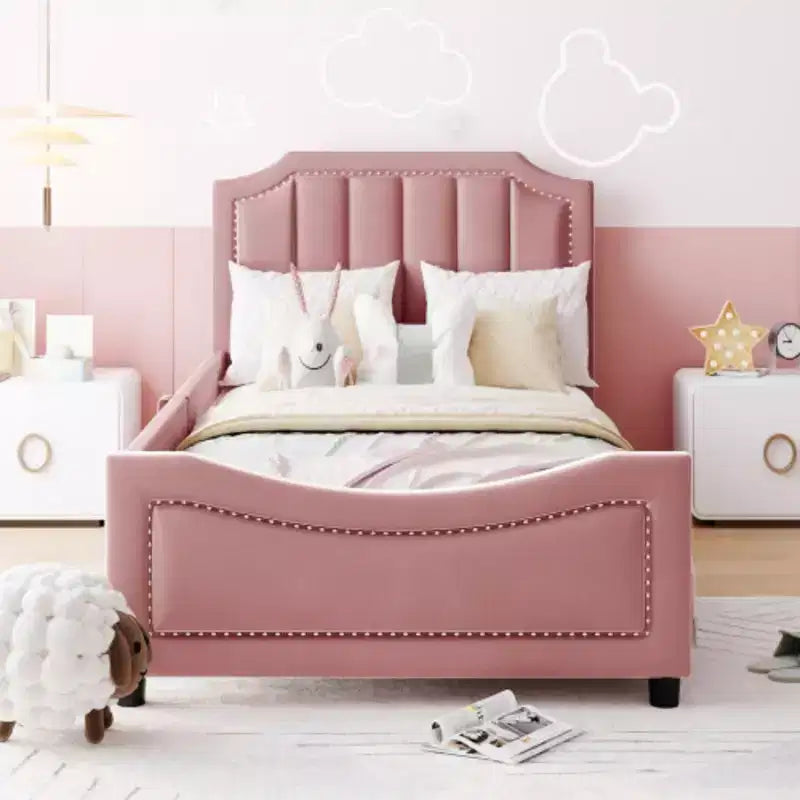 Lit de repos capitonné beige pour lits jumeaux avec tête de lit à rayures classiques