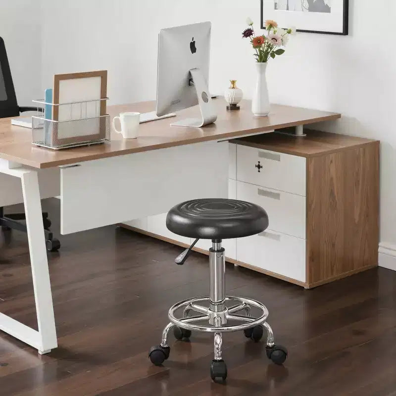 Chaise de bureau en similicuir réglable en hauteur, pivotante et roulante, ergonomique, avec repose-pieds et roulettes, noir/blanc/bleu